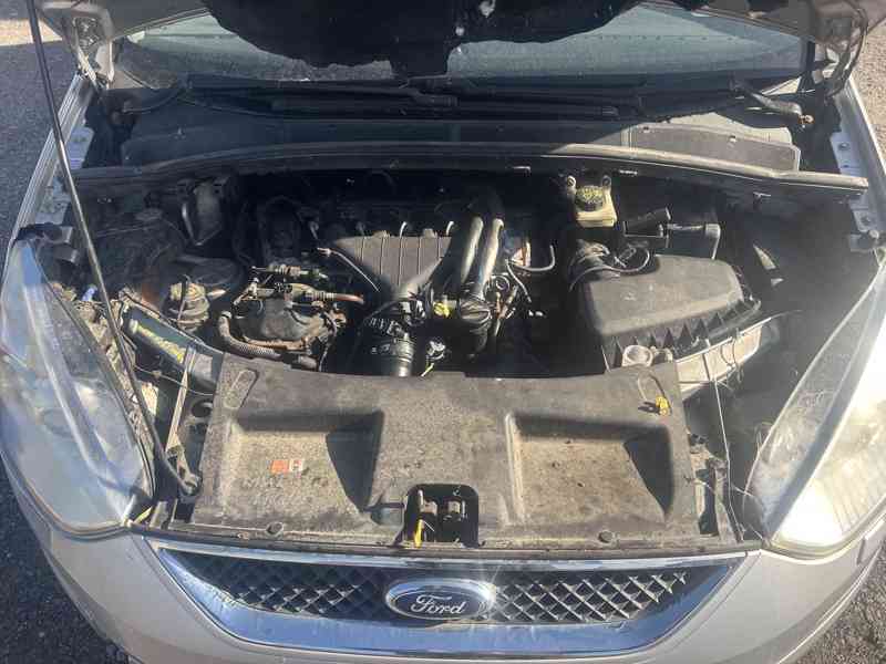 Ford Galaxy 2,0 TDCI 103KW QXWA r.2009 prodám díly - foto 6