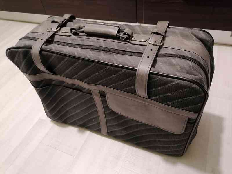 Kufr bez koleček - foto 1