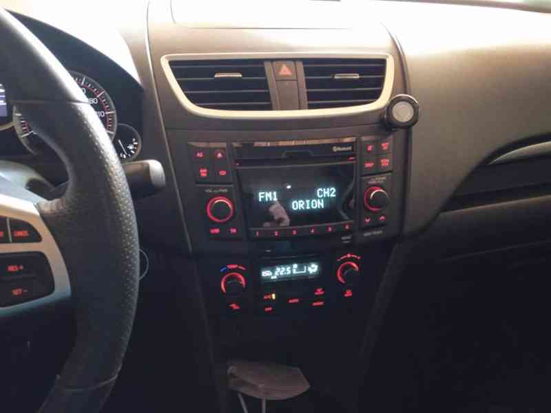 Suzuki Swift Sport - foto 8
