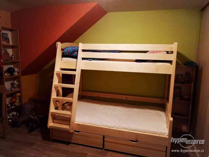 Dřevěná patrová postel (Palanda)- NOVÁ - foto 3