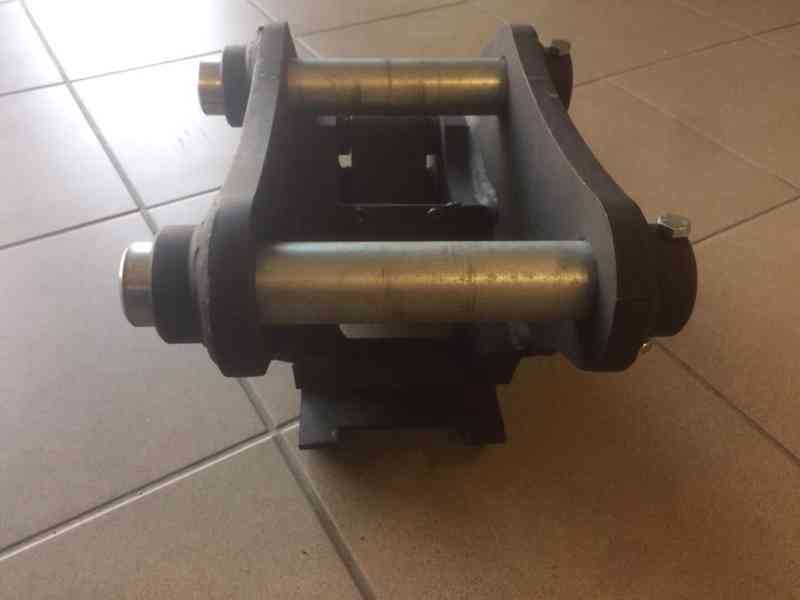 Mechanický rychloupínák pro rypadla - foto 3