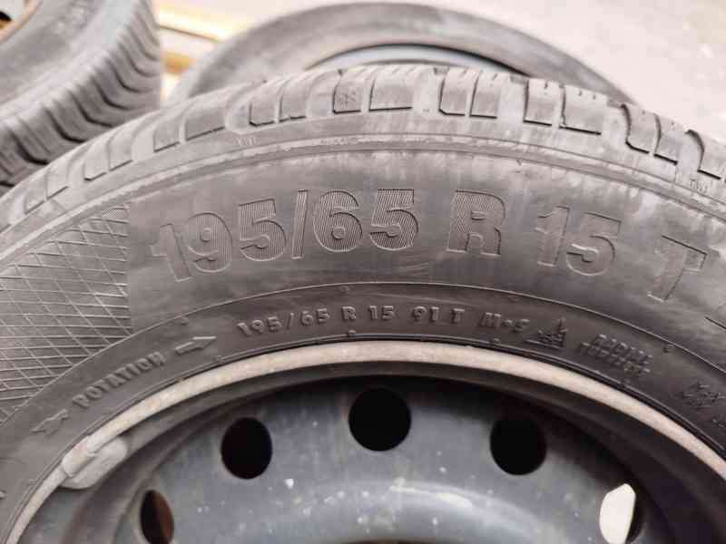 Sada kol se zimními pneumatikami Continental 195/65 R15 - foto 3