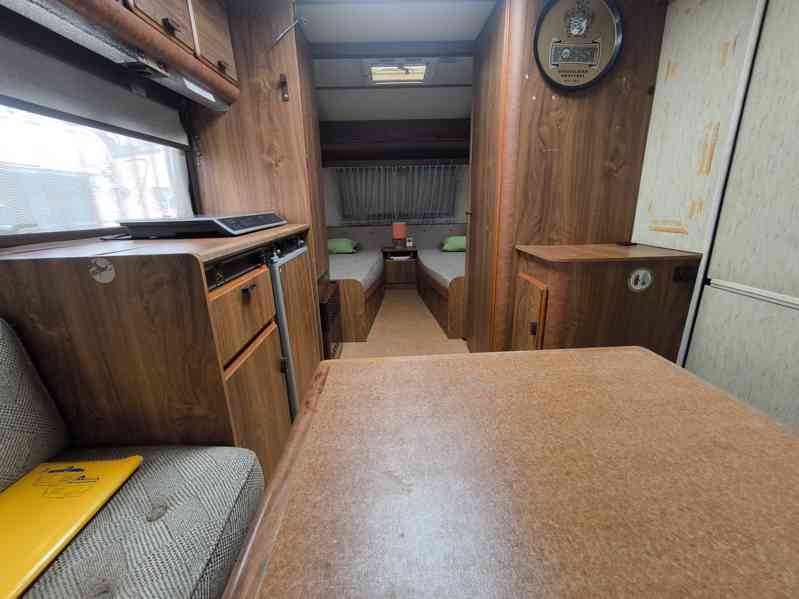 Karavan který nebyl nikdy v provozu. Německý čistopis. - foto 8