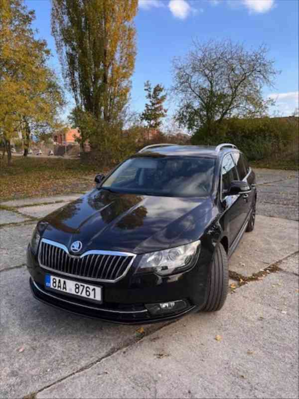 Škoda Superb 2,0   Škoda Superb Combi - foto 1