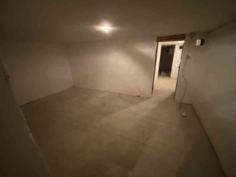 Prodám bývalý kryt civilní obrany - podzemní bunkr 70 m2 - foto 4