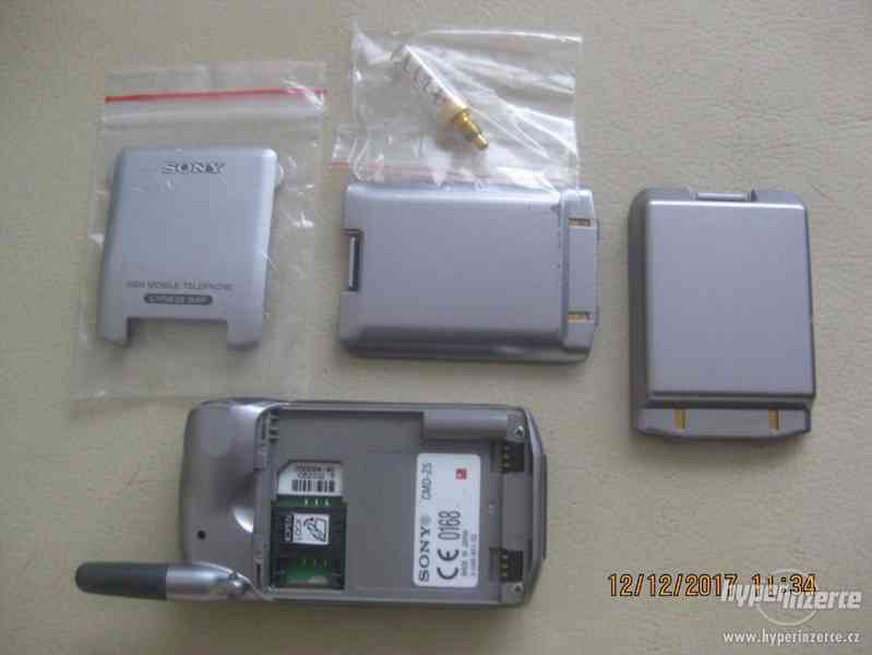 Sony CMD-Z5 a Sony CMD-Z7 z r.2001 s češtinou od 1.500CZK - foto 18