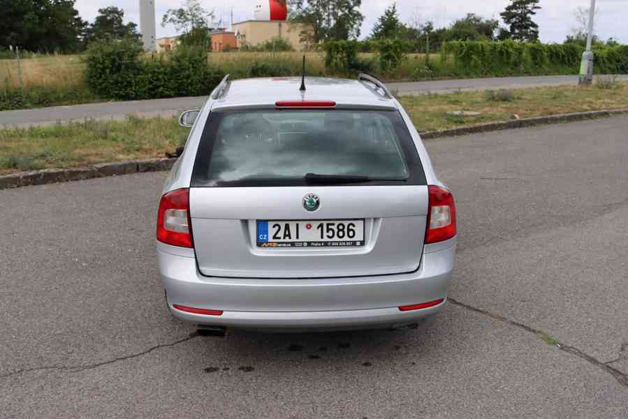 Škoda Octavia 2 Combi 1.6 TDI 77 kW - foto 5