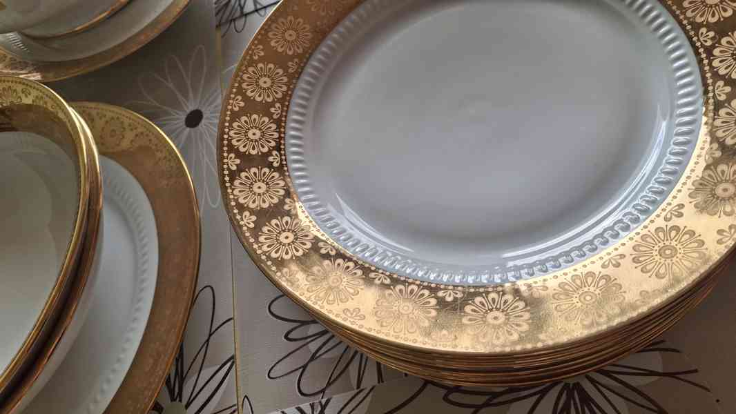 luxusní 25 dílná zlatá jídelní souprava porcelánu - foto 8