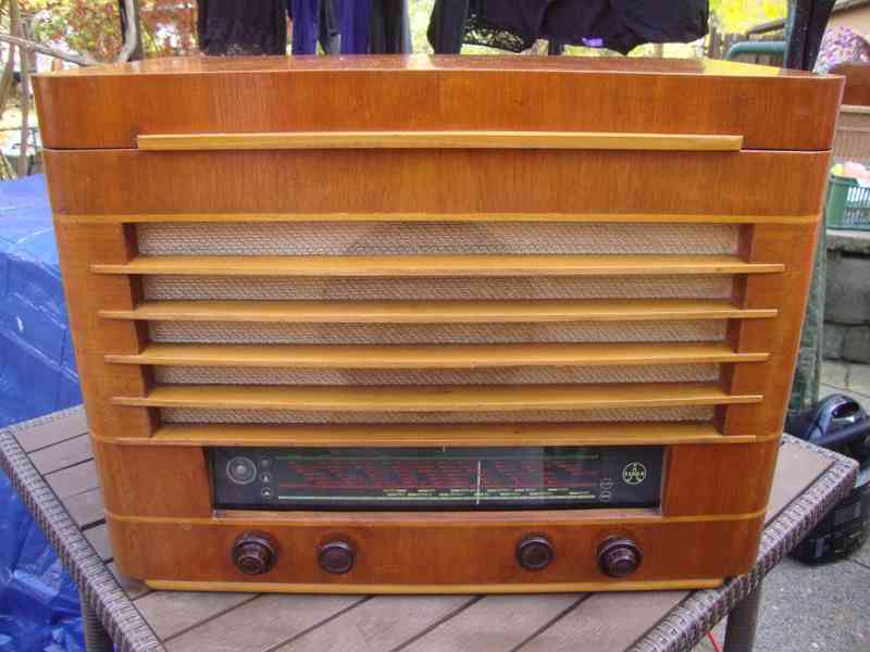 Retro starožitné rádio Tesla 512034 Dominant II zachovalé - foto 3