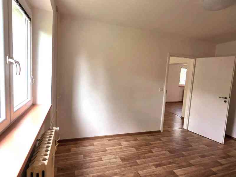 Pronájem bytu 2+1 50 m² - foto 5