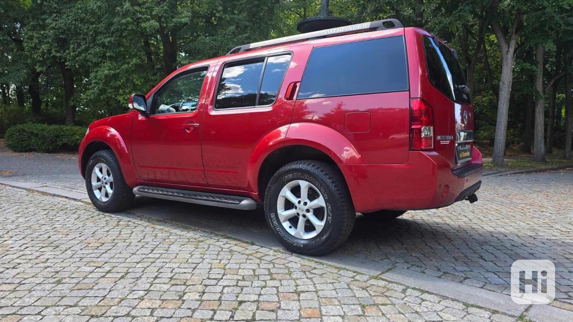 Nissan Pathfinder 2.5 dCi SE 140kw - foto 1