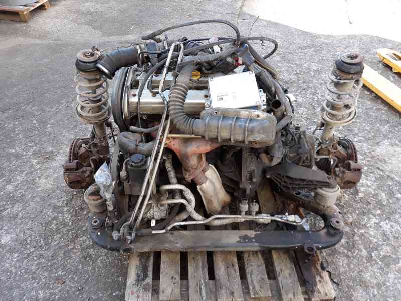 Motor a převodovka Opel Vectra - foto 5