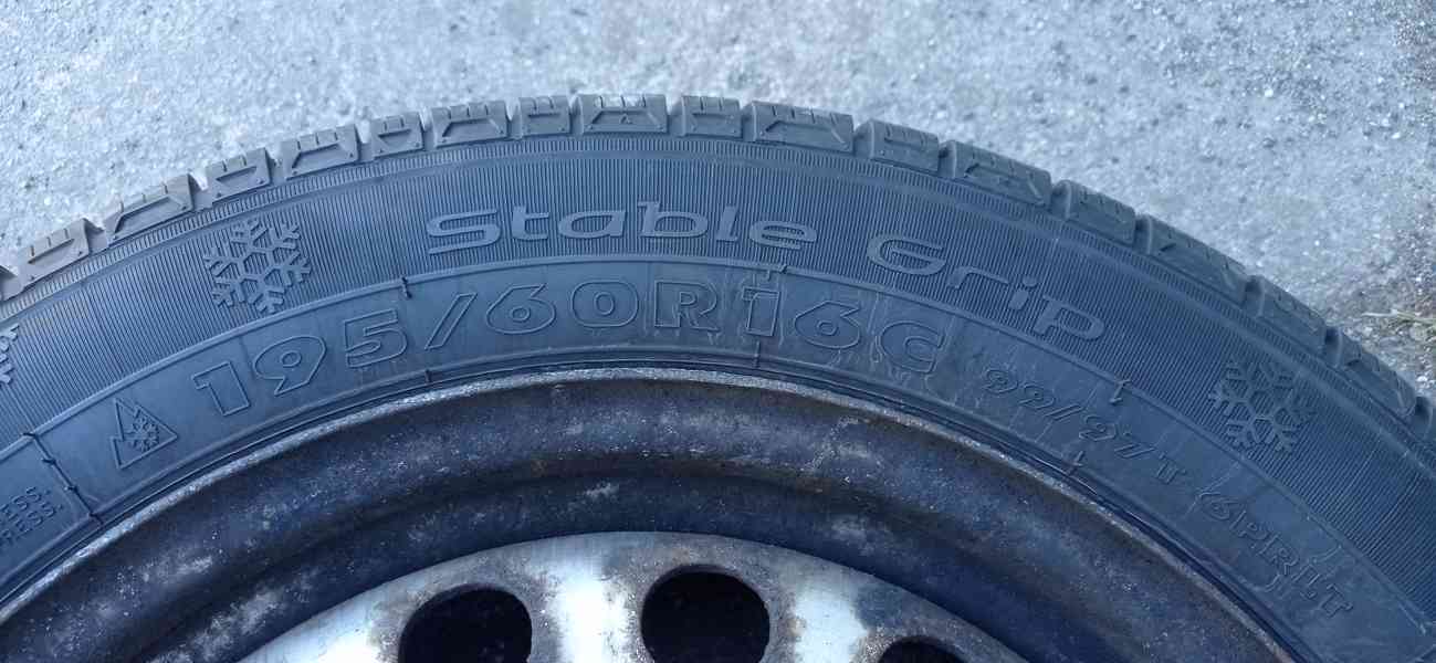 Volkswagen Sharan  - foto 18