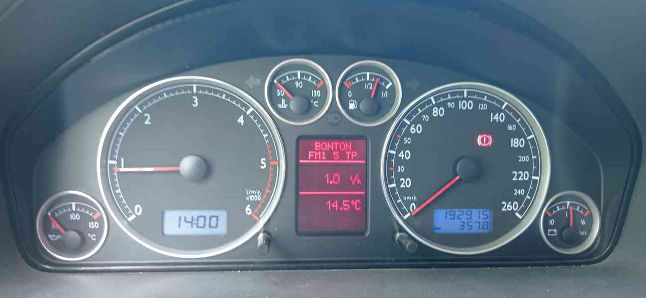 Volkswagen Sharan  - foto 9