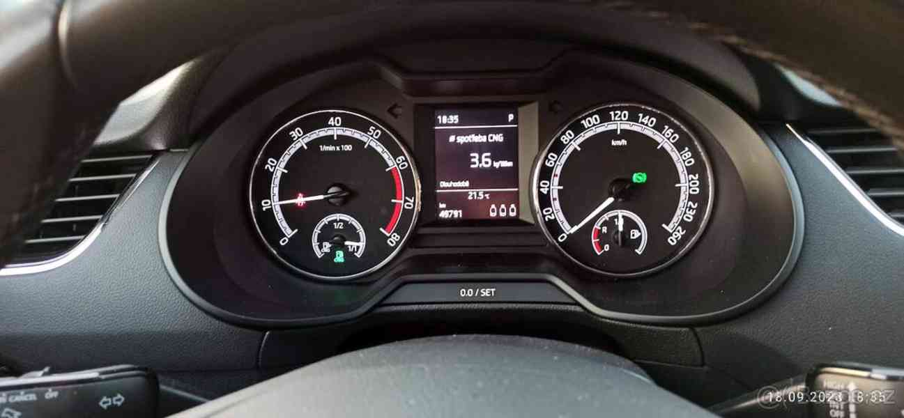 ŠKODA OCTAVIA 3 FC combi 1,5TSi 96kW DSG G-TEC 2019 - foto 5