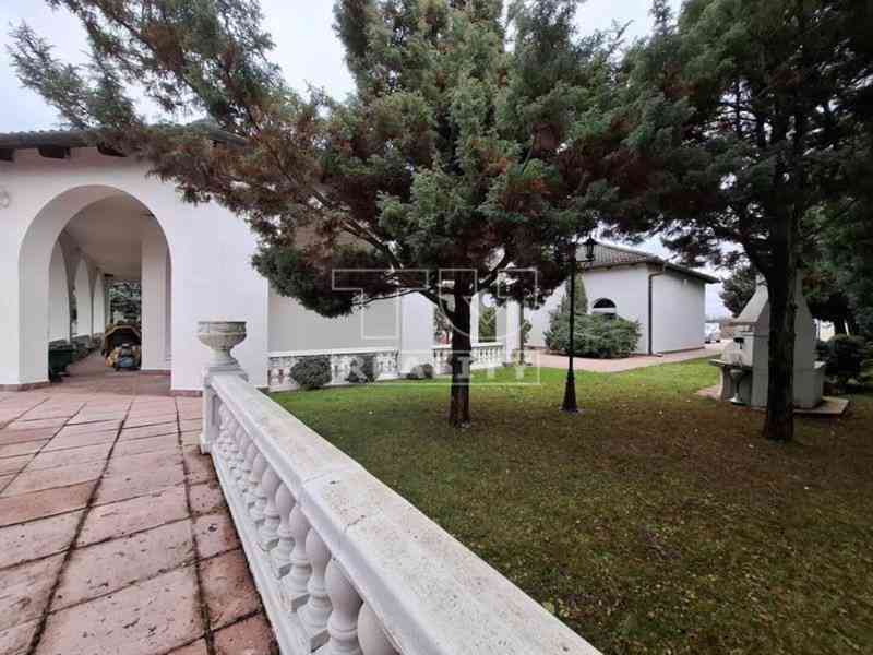 predam luxusny rod dom  - foto 20