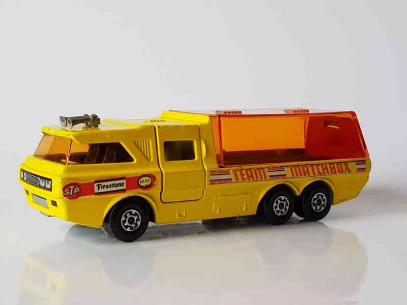 MATCHBOX SUPER KINGS K-7+MATCHBOX FORMULA - foto 2