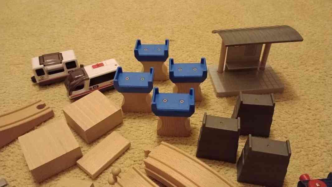 Dřevěná vláčkodráha - foto 3