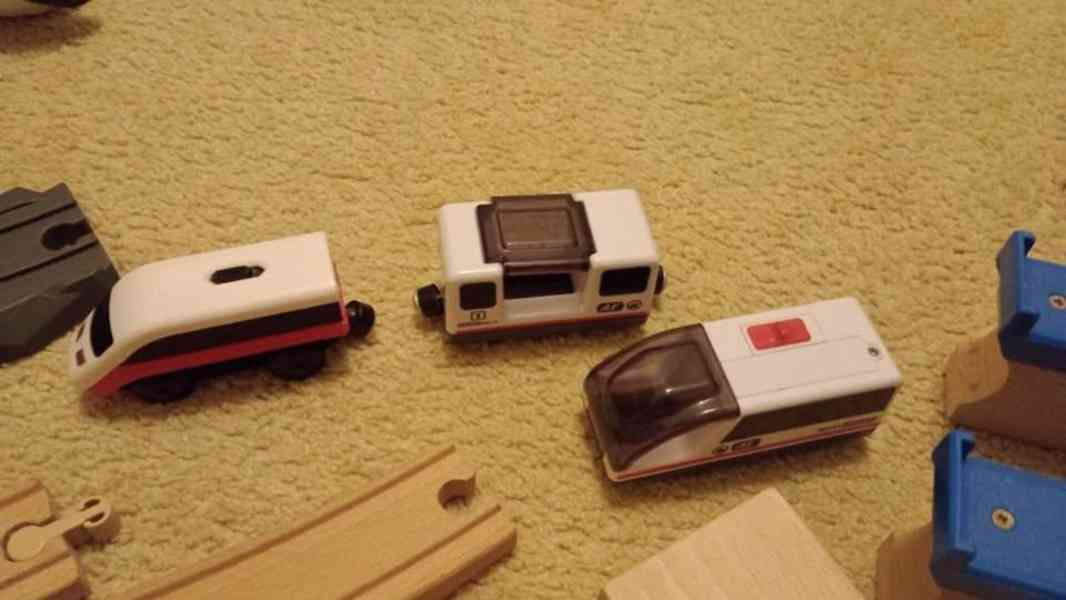 Dřevěná vláčkodráha - foto 5