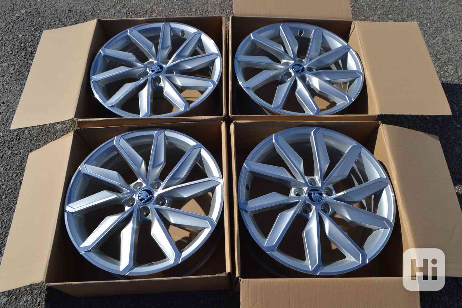 Š.Scala/Kamiq.S.Arona, VW Taigo - 18 NOVÉ orig. Alu disky  - foto 1