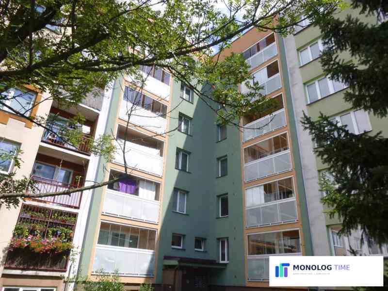 BJ Ostrava, 3+1/L, 3. NP, o vým. 79,92 m² - foto 2