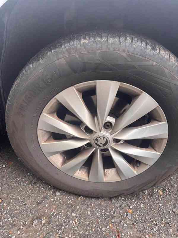 Škoda Karoq 1,5 Tsi , automat DSG 110kw 2021 - foto 19