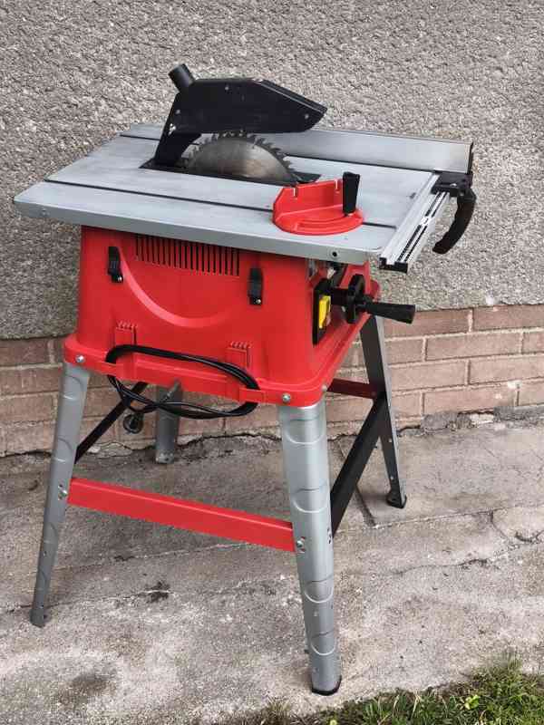 Prodám stolní kotoučovou pilu Einhell TC-TS 2025 eco -2000 W - foto 5