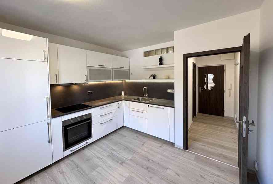 PRONÁJEM BYTU 1+1 S BALKÓNEM,  BRNO – KOHOUTOVICE - foto 13