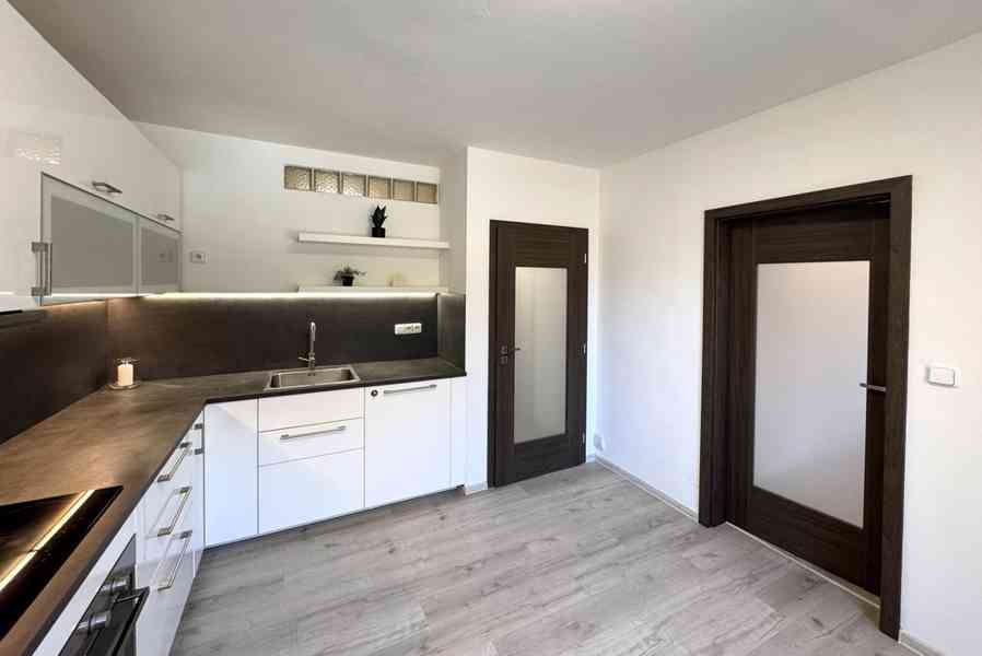 PRONÁJEM BYTU 1+1 S BALKÓNEM,  BRNO – KOHOUTOVICE - foto 3