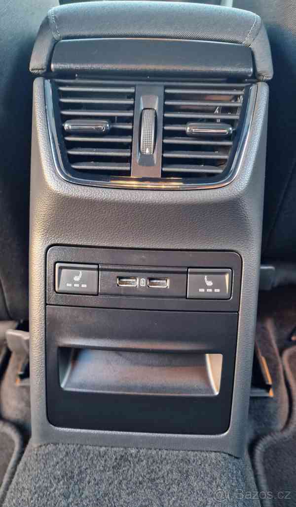 Škoda Octavia 3,r. v. 2019,motor 2.0 TDI 110 kw STYLE  - foto 18