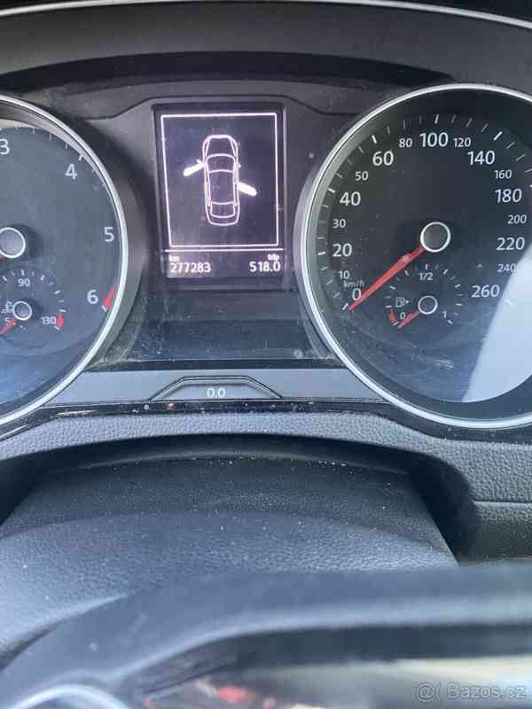Volkswagen Passat 1,6   B8 rok 2015 - foto 6