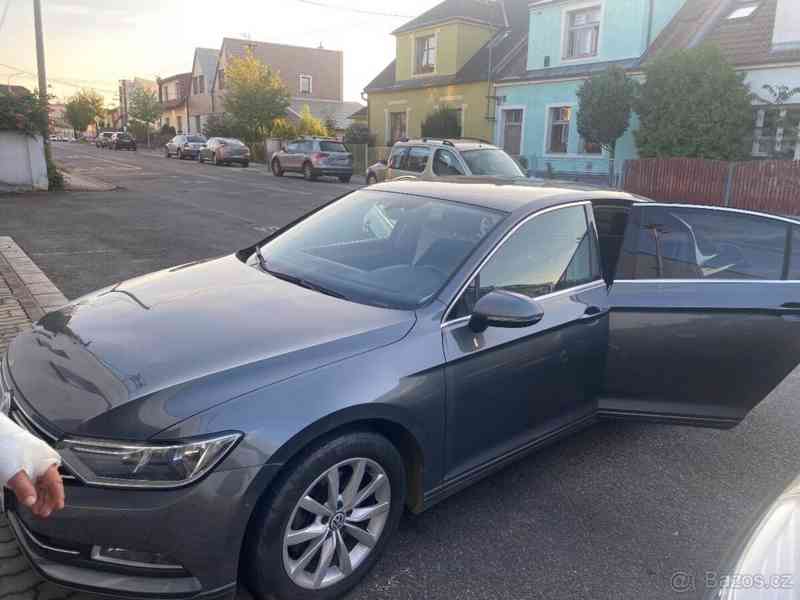Volkswagen Passat 1,6   B8 rok 2015 - foto 1