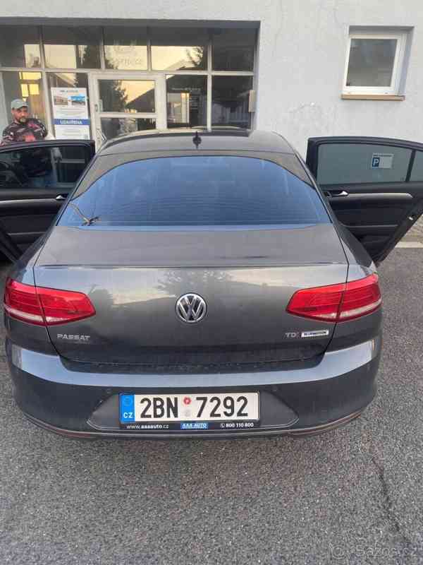 Volkswagen Passat 1,6   B8 rok 2015 - foto 3
