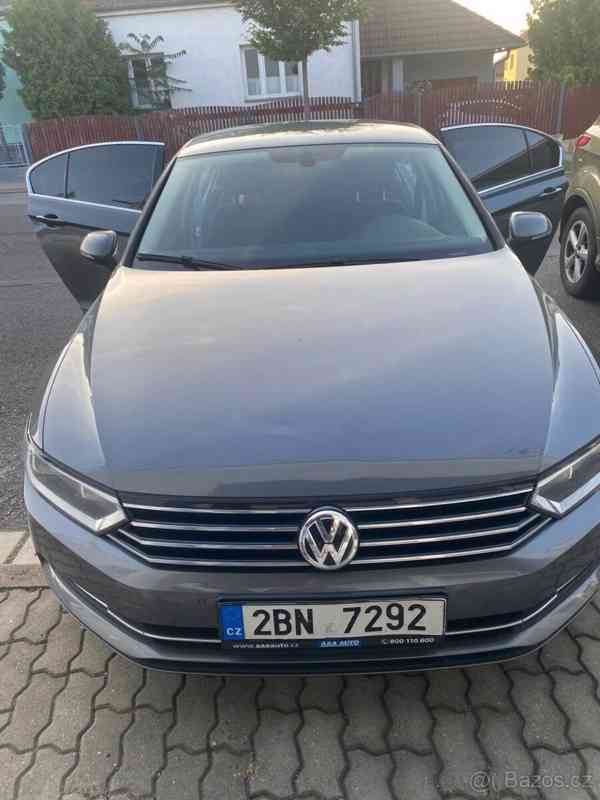 Volkswagen Passat 1,6   B8 rok 2015 - foto 5