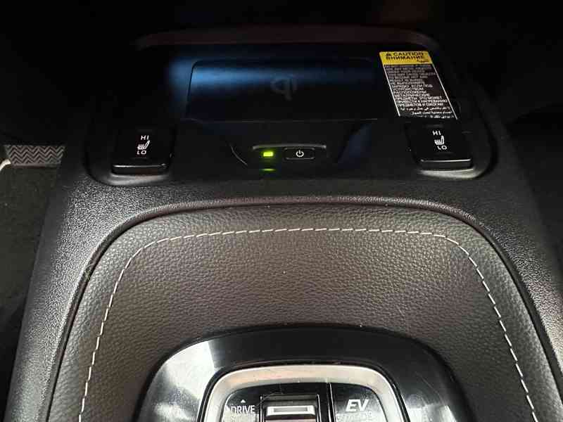 Toyota Corolla 2.0 Hybrid/1MAJ/Serv.Knih - foto 34