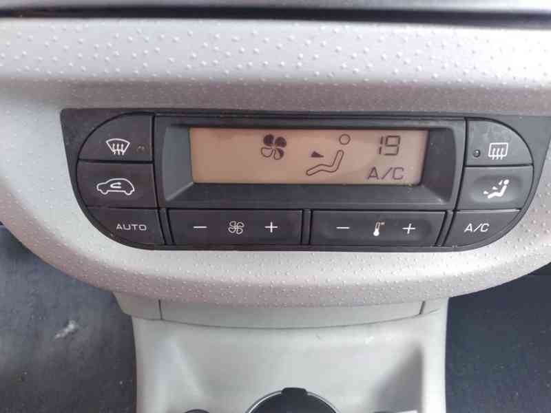 CITROEN C3 PLURIEL 1.4 HDI CABRIO AC - foto 28