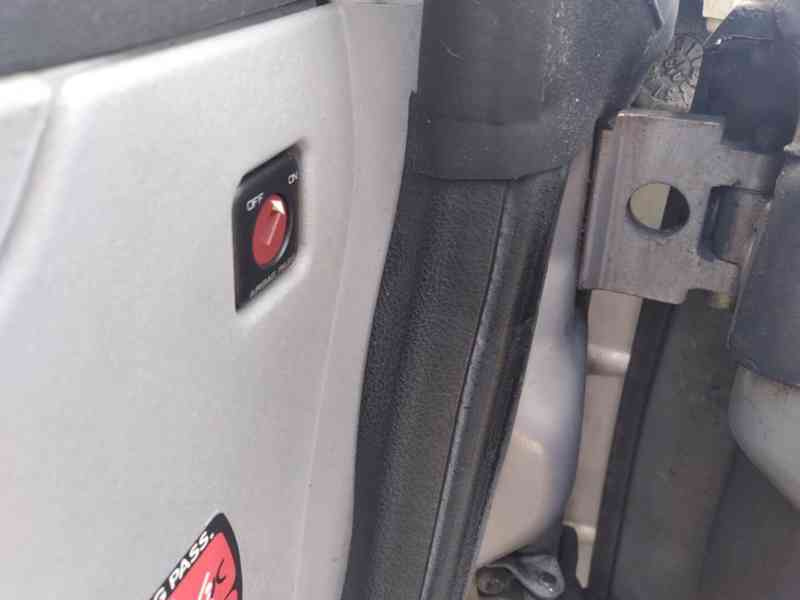 CITROEN C3 PLURIEL 1.4 HDI CABRIO AC - foto 32