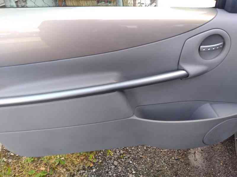 CITROEN C3 PLURIEL 1.4 HDI CABRIO AC - foto 37