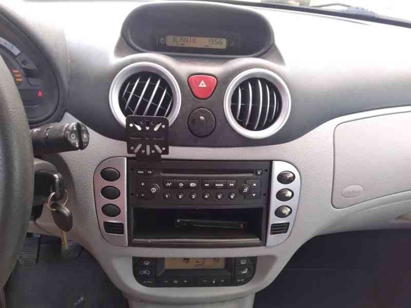 CITROEN C3 PLURIEL 1.4 HDI CABRIO AC - foto 27