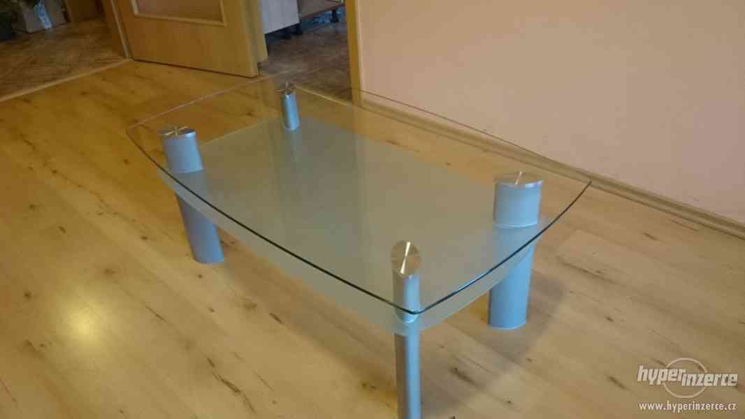 Skleněný konferenční stolek - foto 1