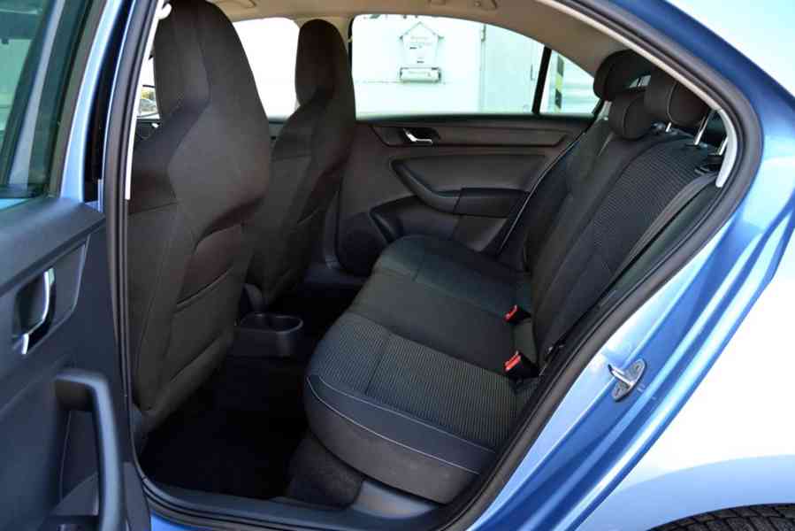 Škoda Rapid 1.2TSI 77kW Elegance - foto 11