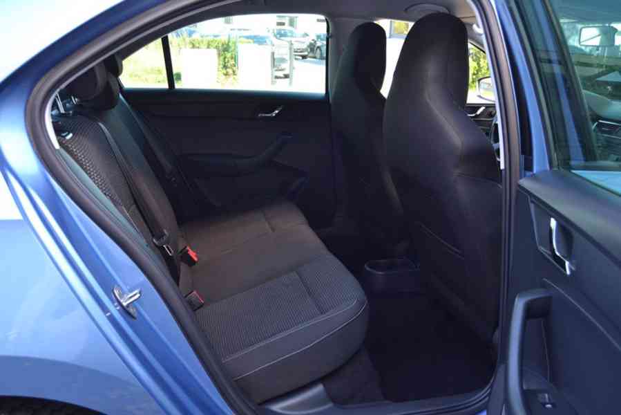 Škoda Rapid 1.2TSI 77kW Elegance - foto 13