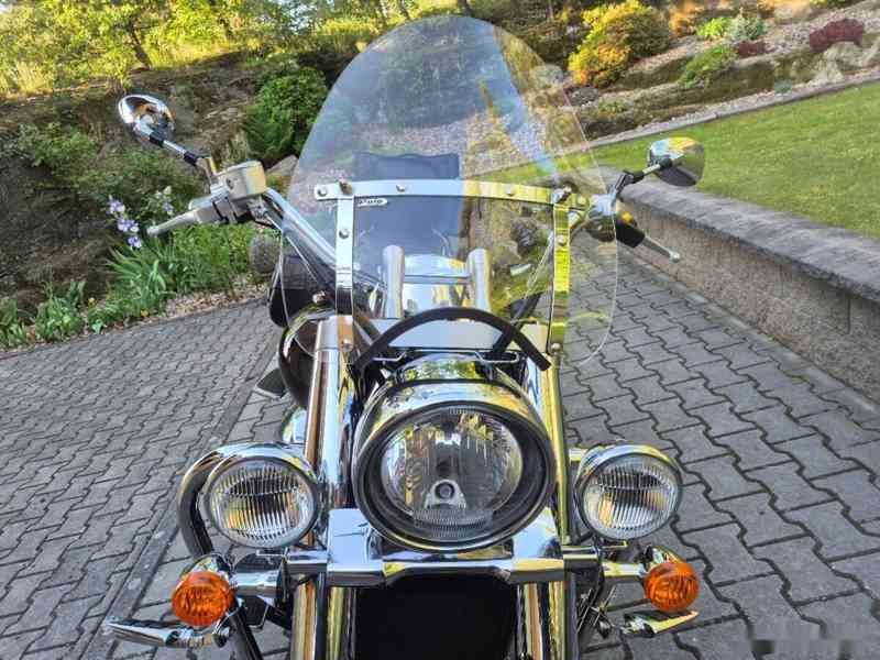 Suzuki Intruder C 1800 R - TOP STAV + VÝBAVA 229.000,- Kč - foto 18