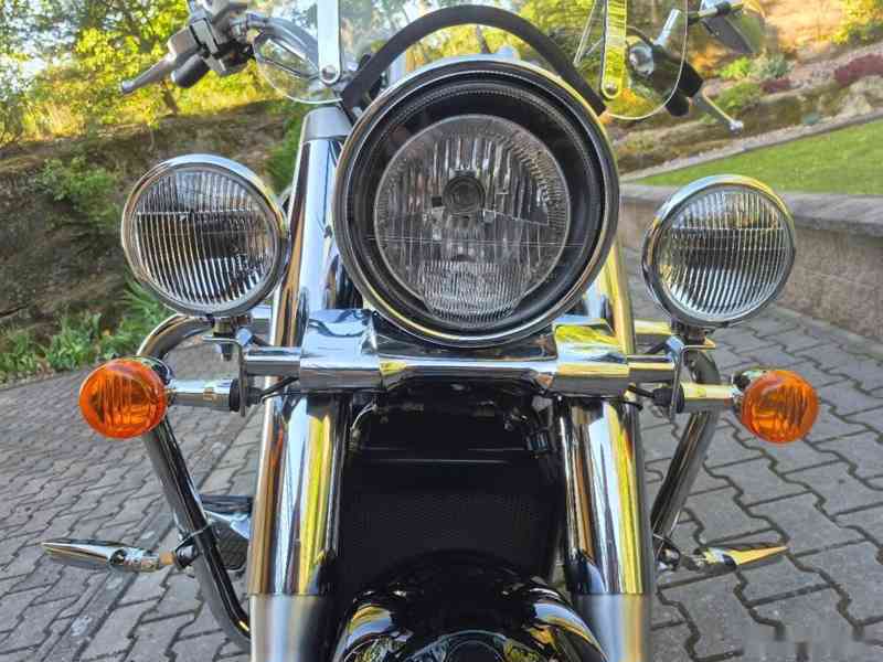 Suzuki Intruder C 1800 R - TOP STAV + VÝBAVA 229.000,- Kč - foto 19