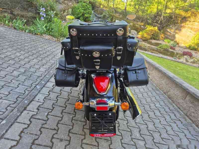 Suzuki Intruder C 1800 R - TOP STAV + VÝBAVA 229.000,- Kč - foto 6