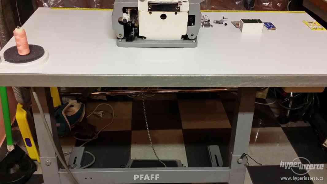 PFAFF - MAUSER SPEZIAL.Průmyslový šicí stroj -knoflikovačka. - foto 4