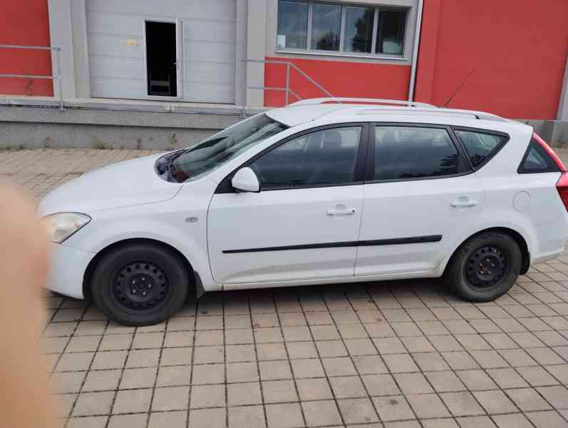Osobní automobil Kia Ceed, reg. zn. 6B8960 - foto 3