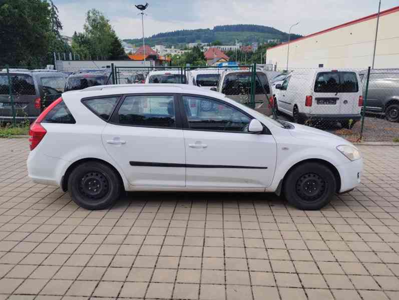Osobní automobil Kia Ceed, reg. zn. 6B8960 - foto 6