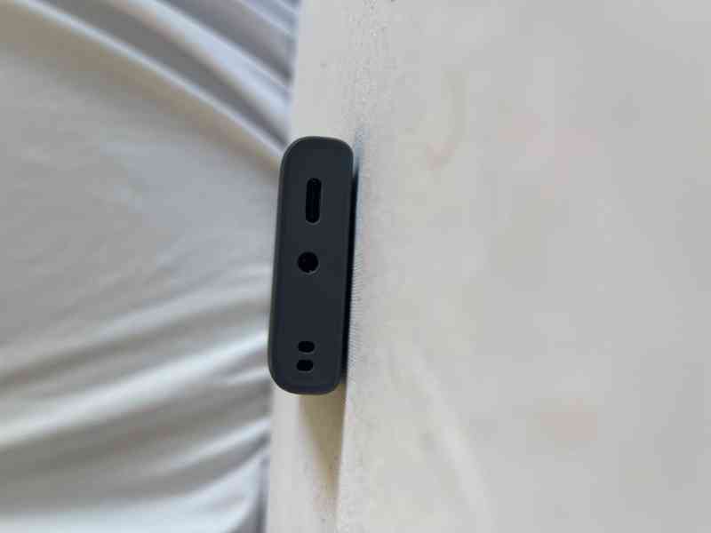 HMD TA-1584 tlačítkový telefon - jen na nabíječce - foto 2