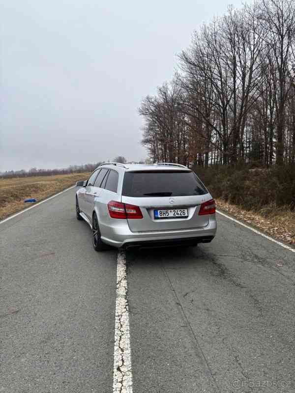 Mercedes-Benz Třídy E - foto 5